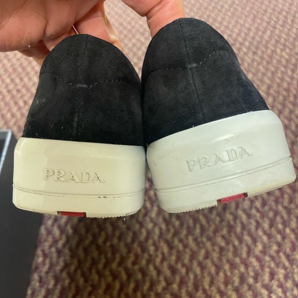Prada sneakers size 8.5 - Picture 7 of 9